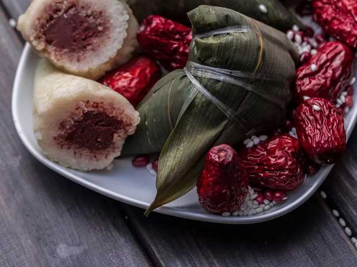 1687011905355069709.jpg beijing-style-zongzi-960x720-1.jpg